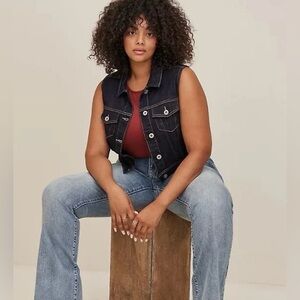 NWT Torrid Dark Blue Denim Crop Vest
